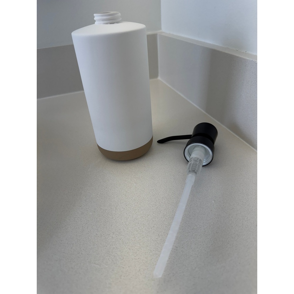Koolaburra by UGG Bright White Ceramic Lotion Soap Dispenser Matte Black Pump - Picture 6 of 7